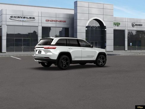 New 2026 Jeep Grand Cherokee Limited AWD/4WD image 8