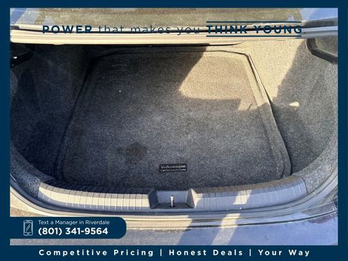 Used 2022 Volkswagen Jetta GLI Autobahn image 11