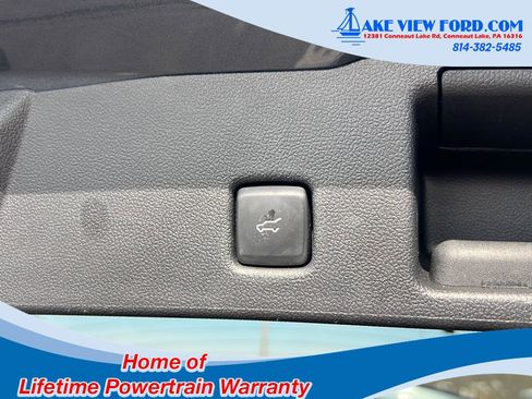 Used 2022 Ford Escape SE w/ Convenience Package image 8