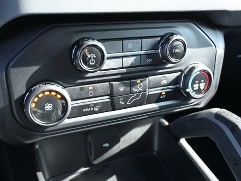 Used 2023 Ford Bronco Big Bend image 25