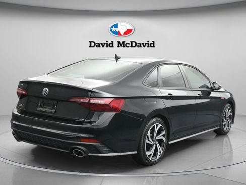 Used 2023 Volkswagen Jetta GLI Autobahn image 8