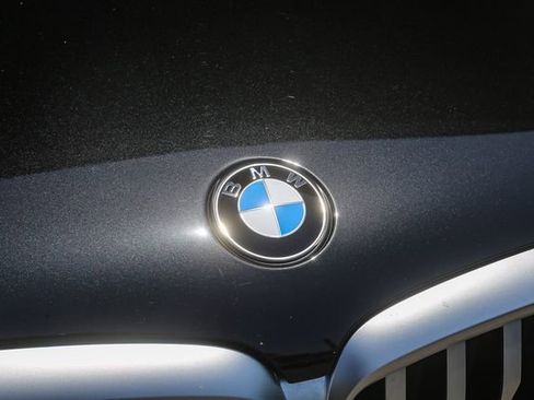 Used 2024 BMW X5 xDrive40i w/ Climate Comfort Package AWD/4WD image 12