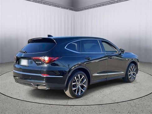 Used 2024 Acura MDX FWD w/ Technology Package image 9