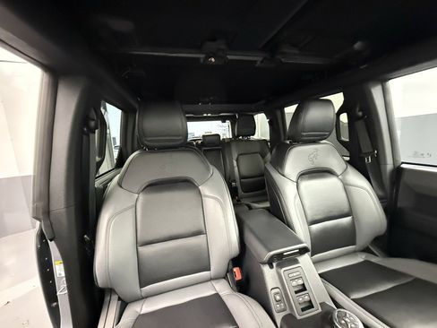 Used 2024 Ford Bronco Big Bend image 48