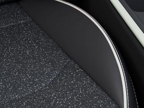 New 2025 Kia K4 GT-Line image 25