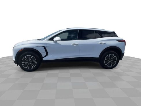 New 2025 Chevrolet Blazer EV LT image 8