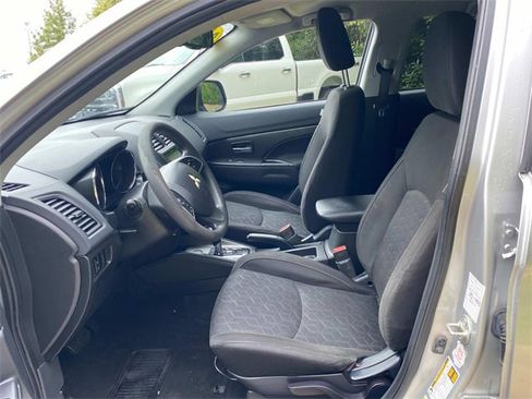 Used 2021 Mitsubishi Outlander Sport Black Edition image 11