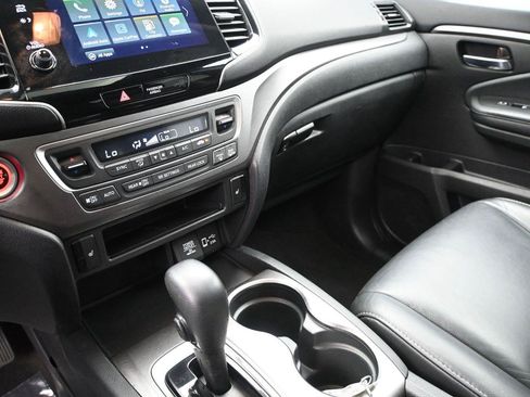Used 2020 Honda Pilot EX-L image 4