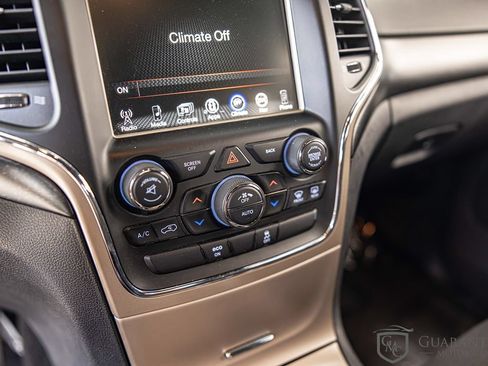 Used 2015 Jeep Grand Cherokee Laredo w/ Quick Order Package 23E AWD/4WD image 24