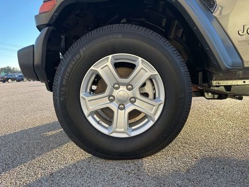 Certified 2021 Jeep Wrangler Unlimited Sport image 49