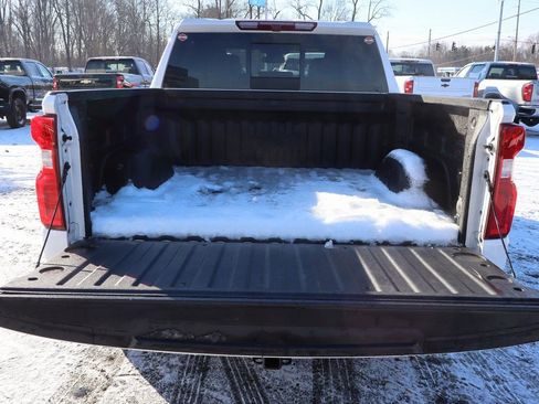 Used 2022 Chevrolet Silverado 1500 High Country image 32