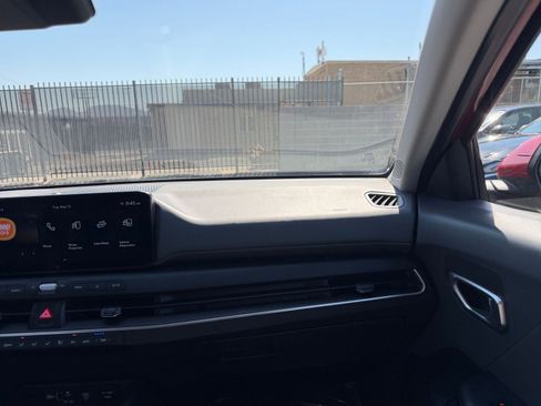 Used 2025 Kia K4 FWD image 34