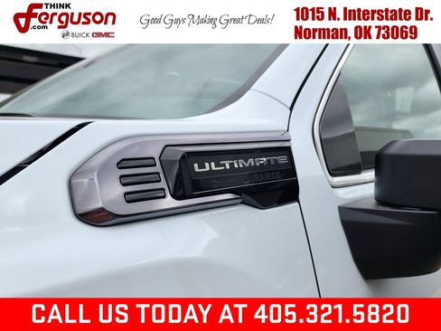 New 2026 GMC Sierra 3500 Denali Ultimate AWD/4WD image 9
