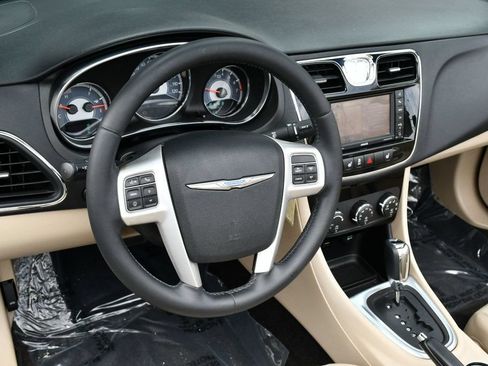 Used 2012 Chrysler 200 Limited FWD image 54