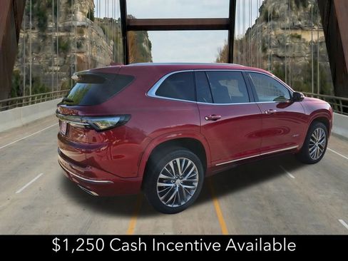 New 2026 Buick Enclave Avenir w/ Super Cruise Package FWD image 10