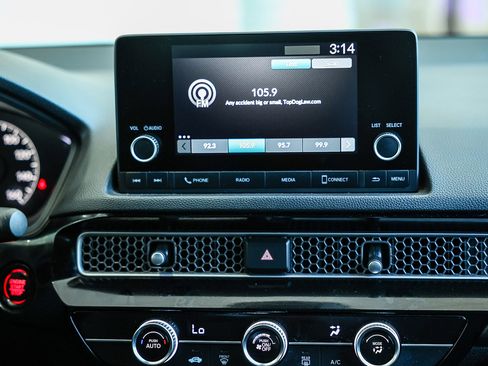 Used 2024 Honda Civic Sport image 19