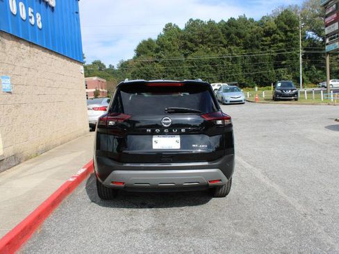 Used 2021 Nissan Rogue SL image 5