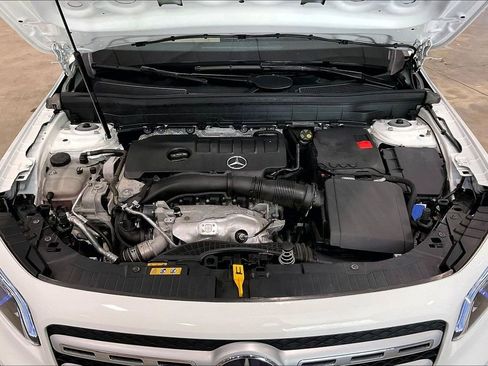 Used 2023 Mercedes-Benz GLB 250 4MATIC image 30