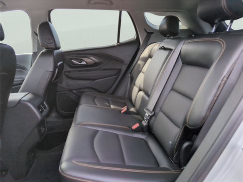 Used 2021 GMC Terrain SLT image 27