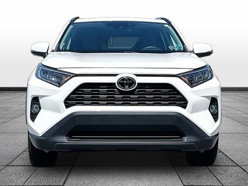 Used 2021 Toyota RAV4 XLE Premium AWD/4WD image 2