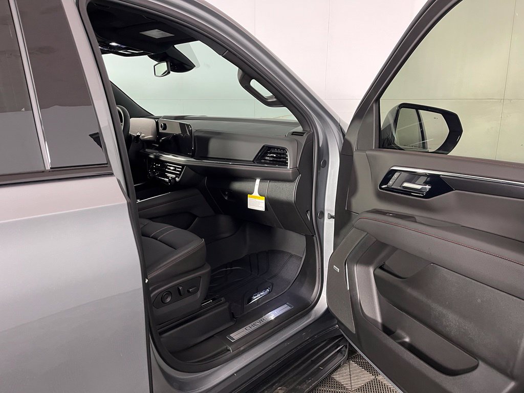 New 2026 Chevrolet Tahoe RST w/ Comfort Package AWD/4WD image 12