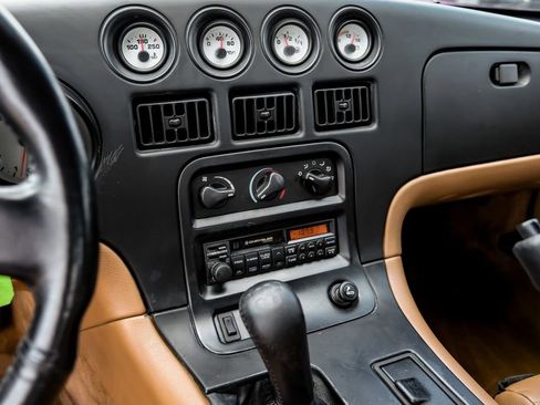 Used 1995 Dodge Viper RT/10 RWD image 19