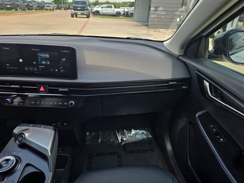 Used 2025 Kia EV6 Light RWD image 20