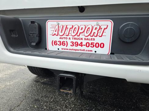 Used 2021 Chevrolet Colorado LT w/ Fleet Safety Package RWD image 11