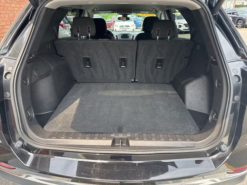 Used 2019 Chevrolet Equinox LT w/ Driver Convenience Package FWD image 35