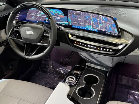 New 2026 Cadillac Lyriq Sport image 4