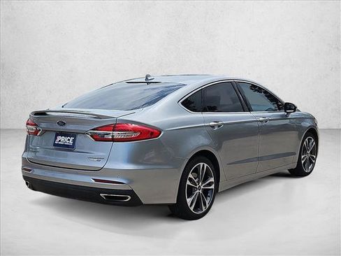 Used 2020 Ford Fusion Titanium AWD/4WD image 5