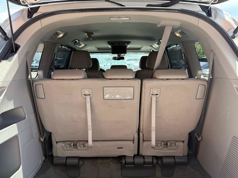 Used 2015 Honda Odyssey EX-L image 10