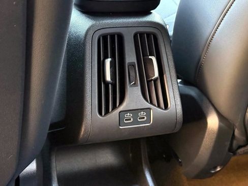 Used 2025 BMW X1 xDrive28i image 16