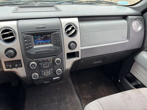 Used 2014 Ford F150 XLT w/ XLT Chrome Package AWD/4WD image 12