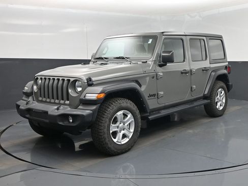 Used 2023 Jeep Wrangler Unlimited Sport AWD/4WD image 9
