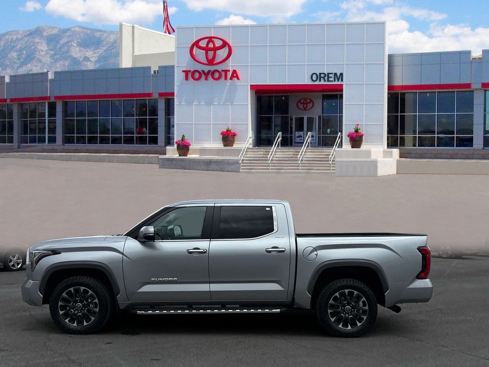 Used 2024 Toyota Tundra Limited AWD/4WD image 6