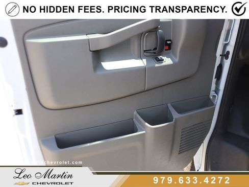 Used 2025 GMC Savana 2500 w/ Driver Convenience Package RWD image 18