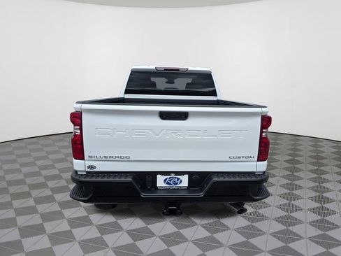 New 2026 Chevrolet Silverado 2500 Custom w/ Custom Convenience Package AWD/4WD image 9