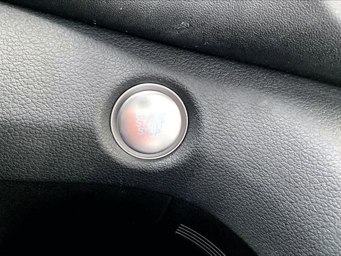 Used 2022 Hyundai Santa Fe SEL w/ Convenience Package image 33