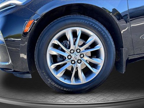 Used 2024 Buick Enclave Avenir w/ Avenir Technology Package AWD/4WD image 10
