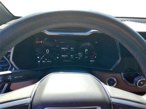 Used 2024 GMC Canyon AT4 AWD/4WD image 23