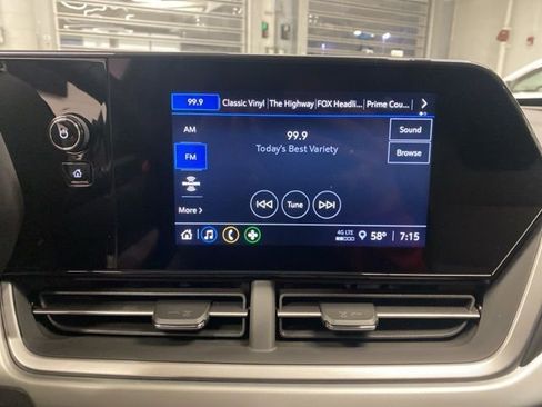 New 2026 Chevrolet Trax RS w/ Driver Confidence Package image 17