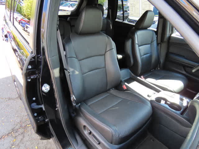 Certified 2023 Honda Passport EX-L image 16