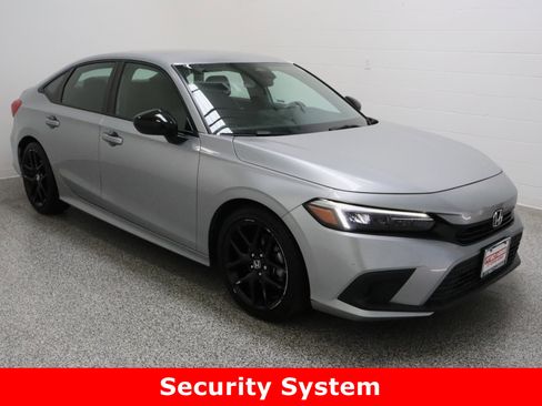 Used 2024 Honda Civic Sport image 4