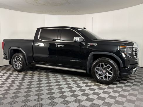 Used 2026 GMC Sierra 1500 Denali w/ Denali Reserve Package AWD/4WD image 5