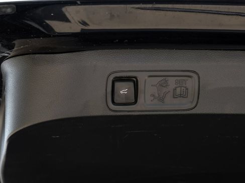 Used 2022 Lincoln Navigator Reserve AWD/4WD image 59