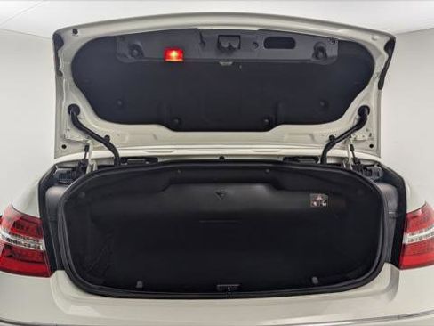 Used 2012 Mercedes-Benz E 350 Cabriolet image 18