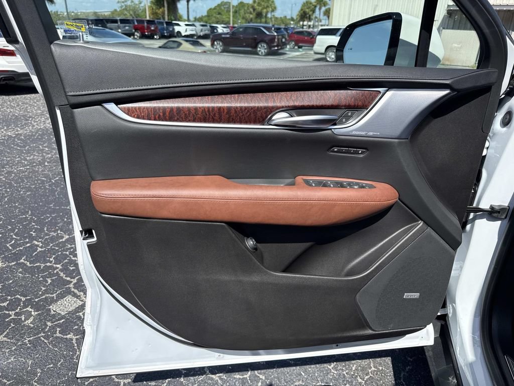New 2026 Cadillac XT5 Premium Luxury AWD/4WD image 17