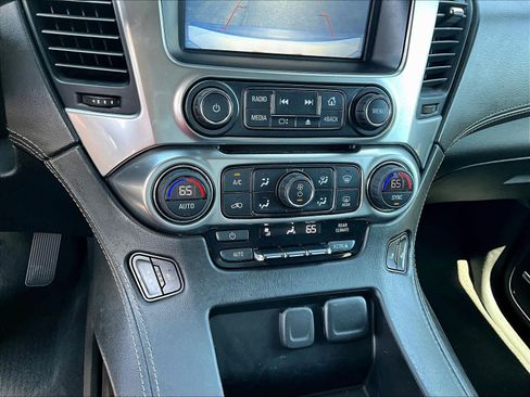 Used 2020 Chevrolet Tahoe LT AWD/4WD image 15