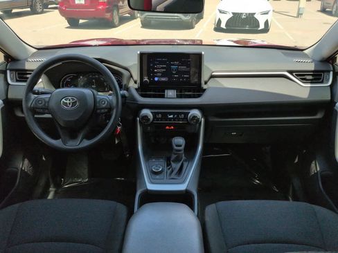 Certified 2025 Toyota RAV4 LE AWD/4WD image 14
